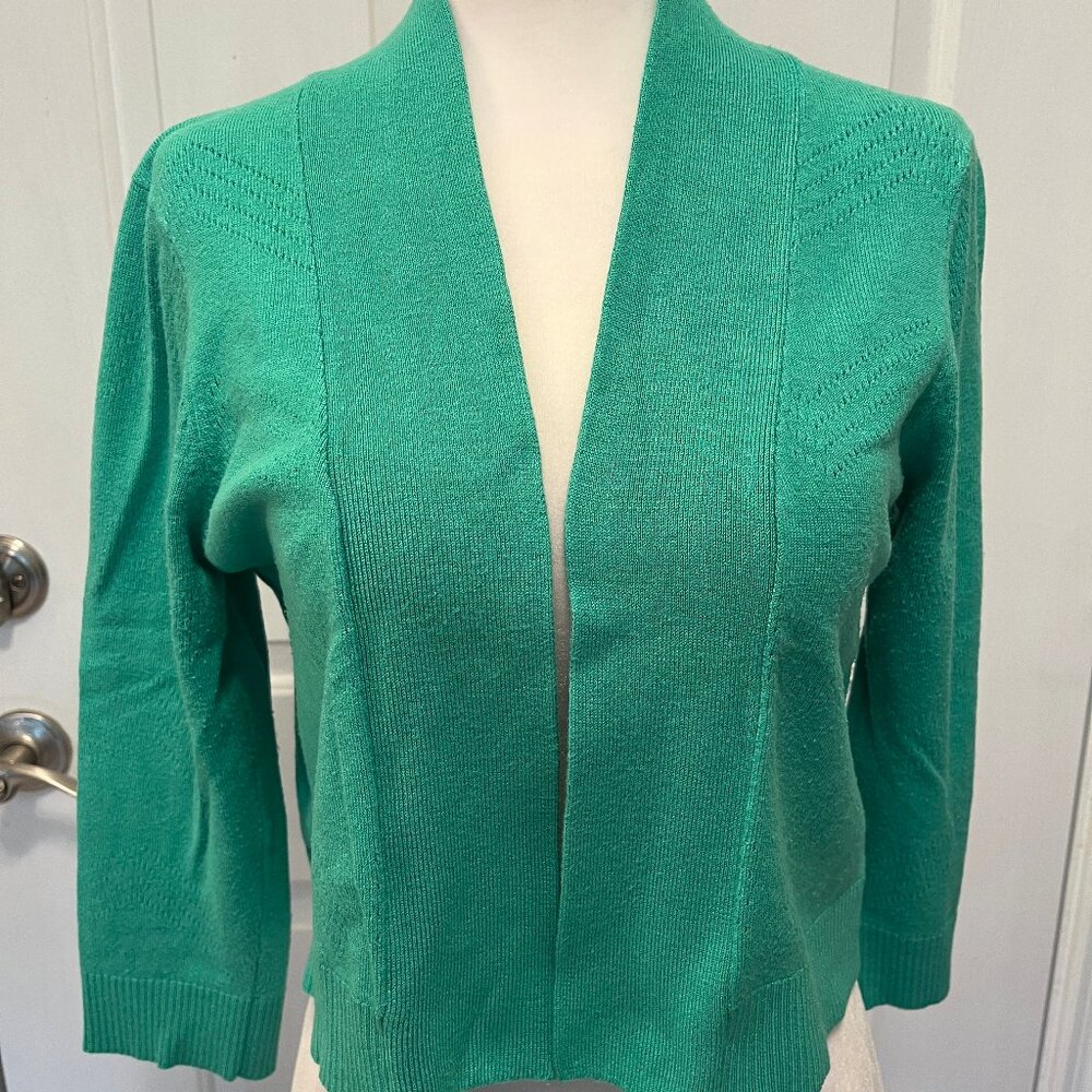 RN Studio green shrug, 3/4 sleeve shrug